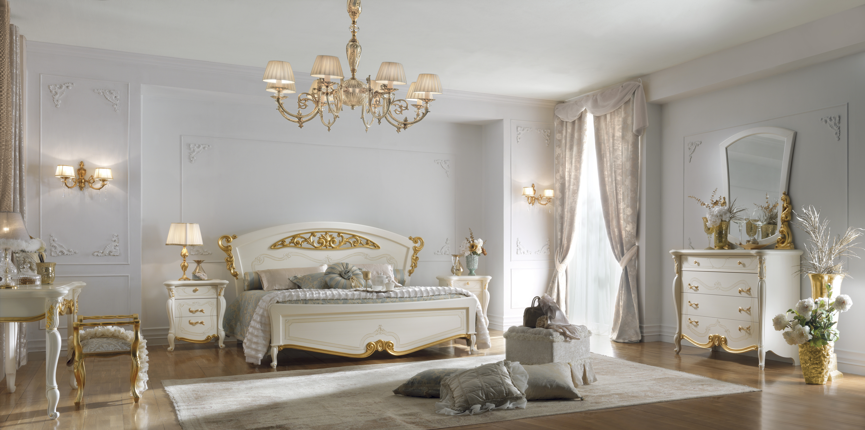 Klasická dřevěná postel Linea Casa La Fenice