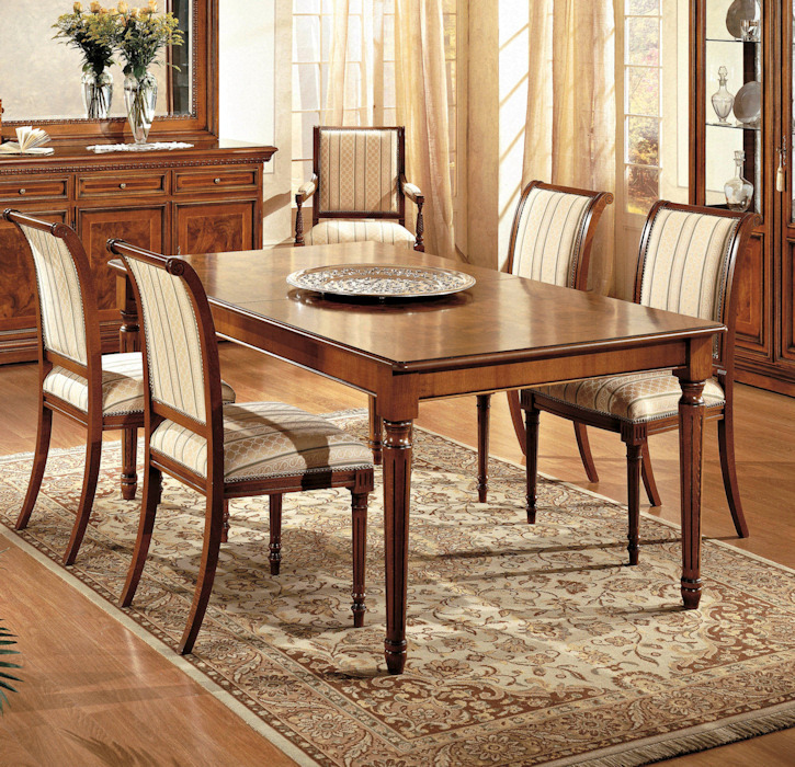 Levně Klasický jídelní stůl s možností rozkladu Art. 500