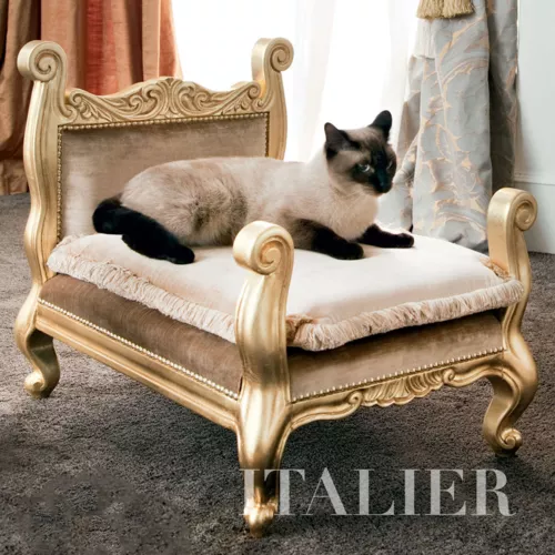 Imperial-bed-for-pets-luxury-lifestyle-furniture-Bella-Vita-collection-Modenese-Gastoneuztre