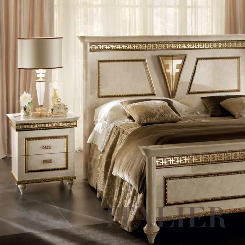 Fantasia-bed-with-night-tables