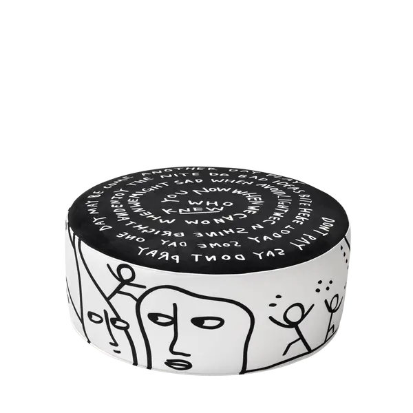 qeeboo-eclipse-etching-pouf-l-shantell-martin-01a