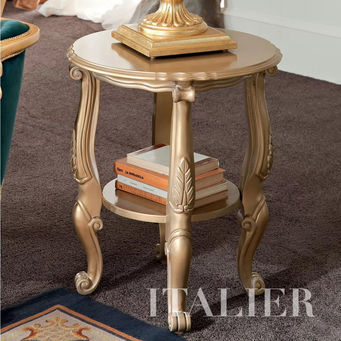 Vase-holder-classical-gold-leaf-applications-furniture-Bella-Vita-collection-Modenese-Gastone