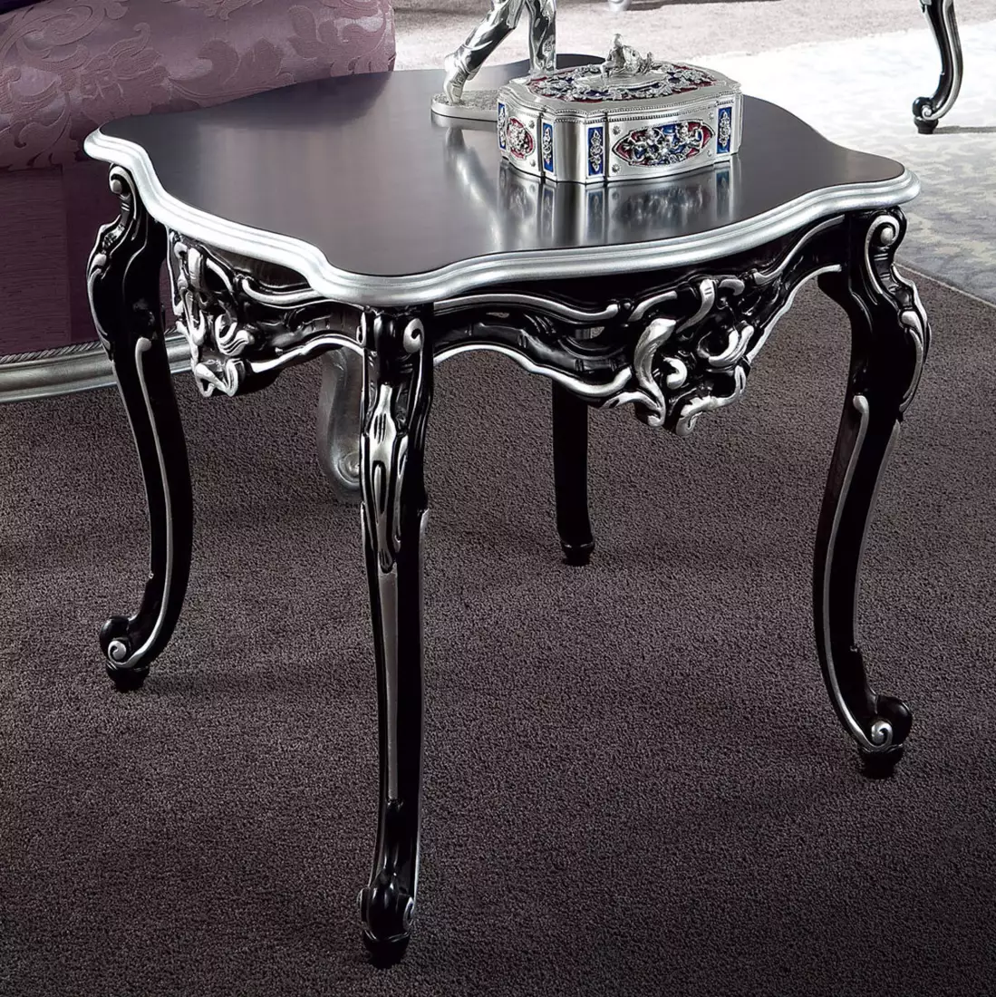 Figured-hardwood-coffee-table-with-silver-leaf-applications-Bella-Vita-collection-Modenese-Gastoneujzthg