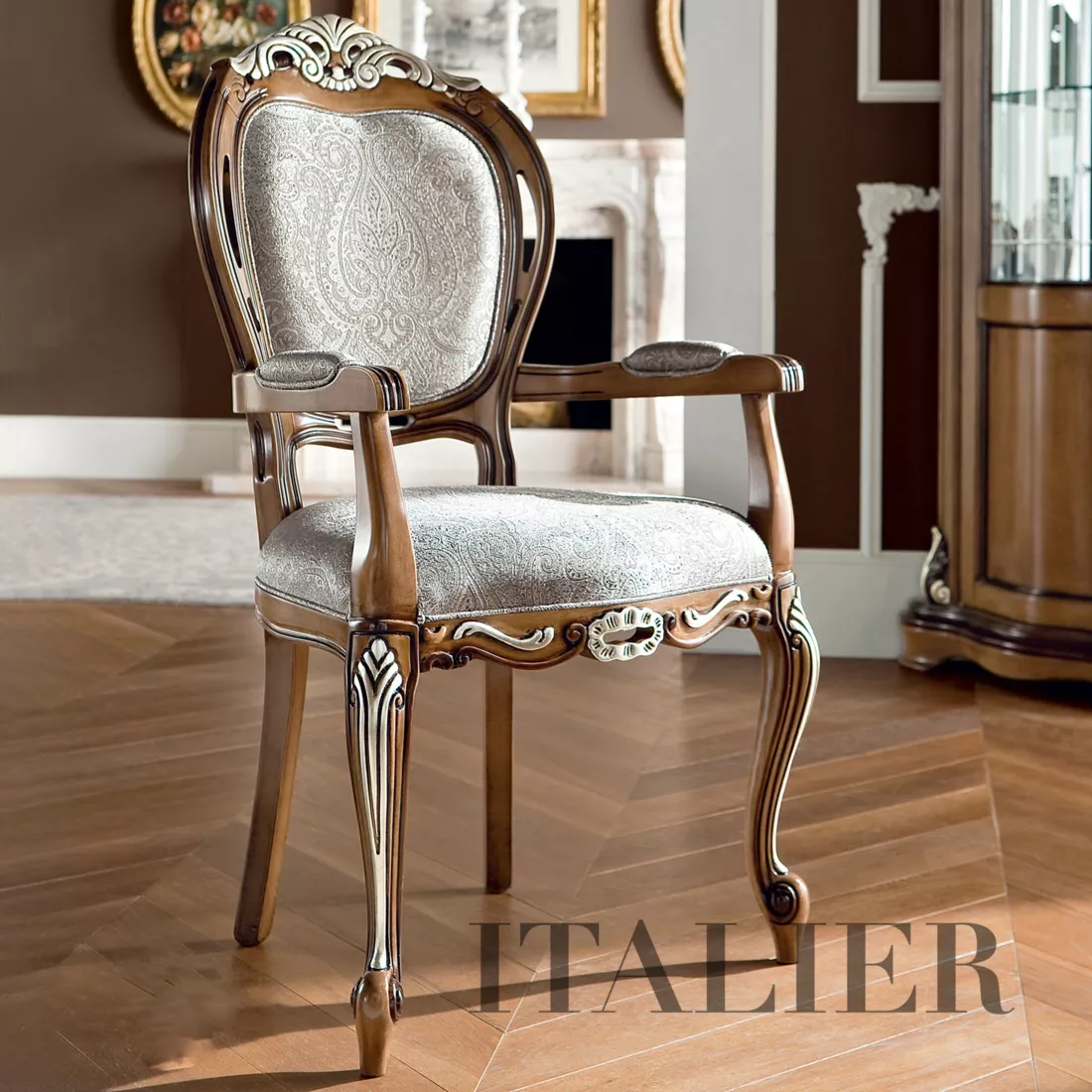 Classic-padded-and-carved-luxury-chair-Italian-furniture-Bella-Vita-collection-Modenese-Gastone - kopie