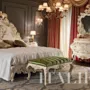 Classical-bedroom-furniture-luxury-life-refined-home-decor-Villa-Venezia-collection-Modenese-Gastone - kopie